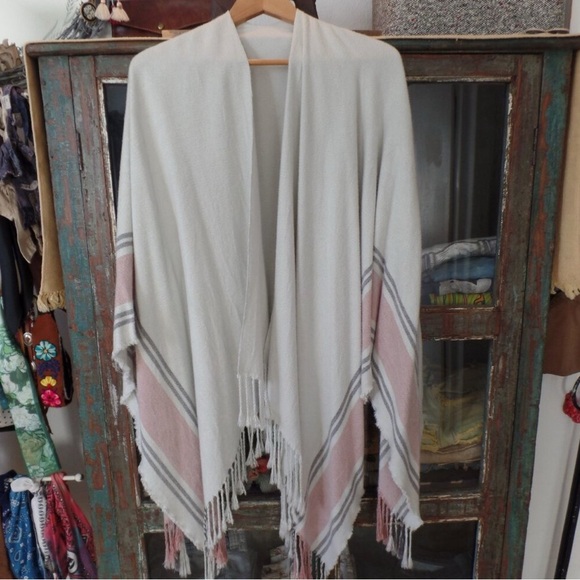 Siizu Causebox COLAB Stripe Poncho Scarf Fringe Shawl - Picture 4 of 8